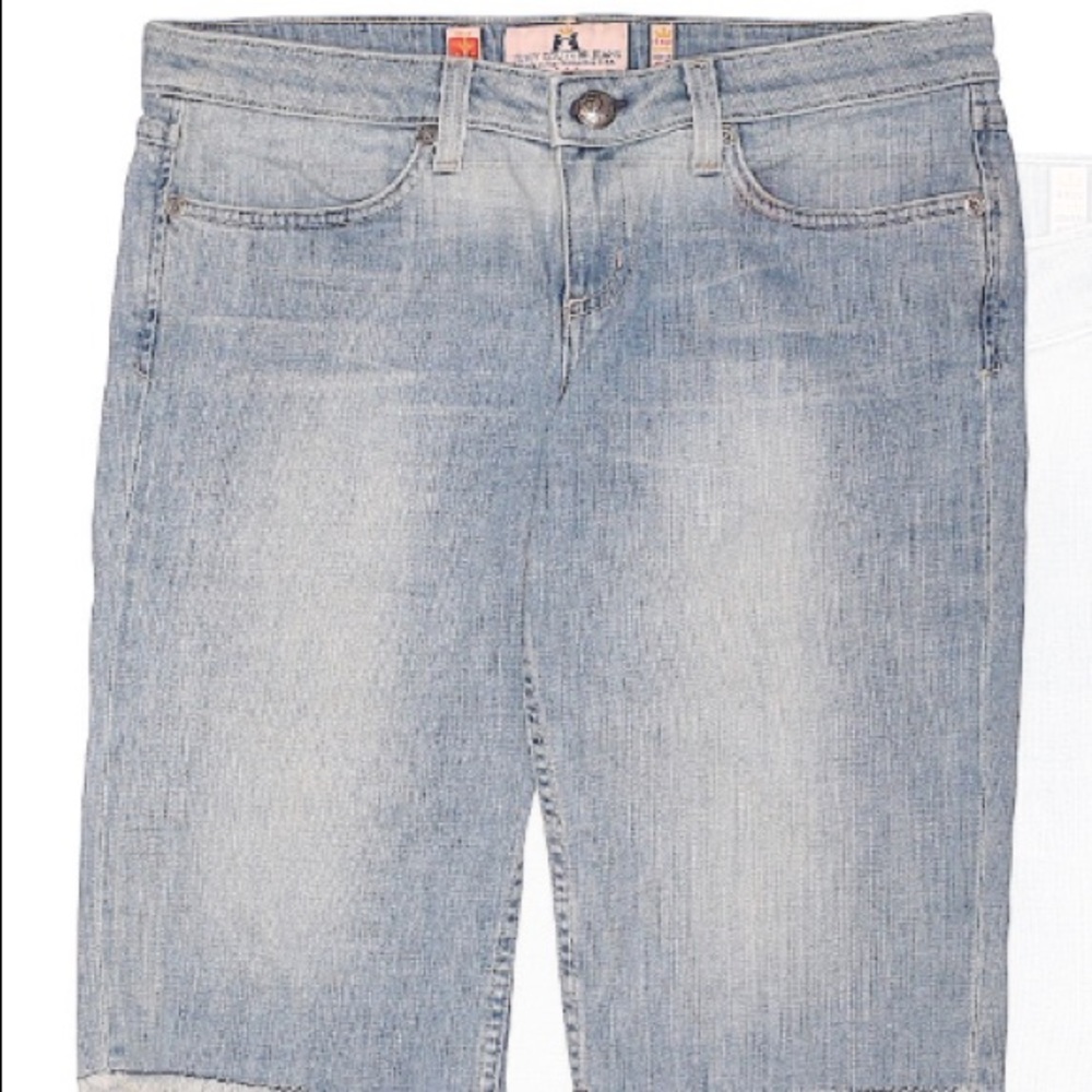 Juicy Couture Denim / jean Shorts 💕